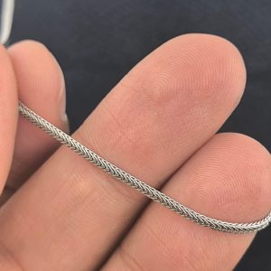 زنجیر نقره عیار 925 طرح کارتیر بافت با آبکاری طلا سفید طول 55 سانت