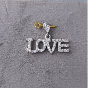 پلاک نقره با آبکاری طلای سفید (طرح LOVE) N151840