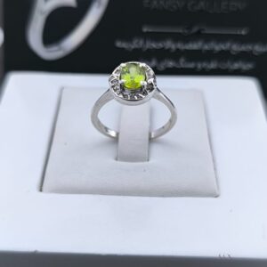 انگشتر نقره با نگین زبرجد N141444